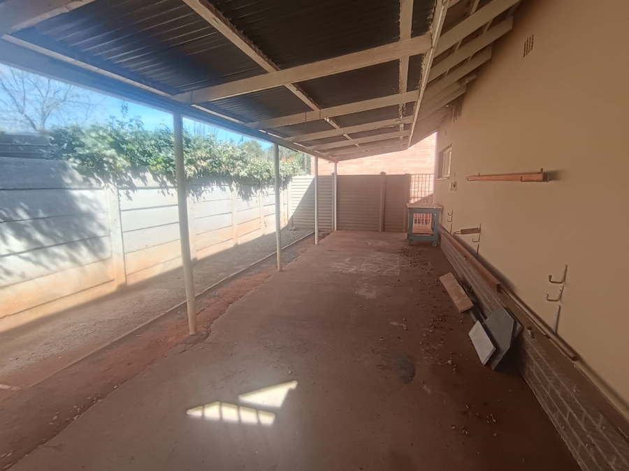 3 Bedroom Property for Sale in Carters Glen Northern Cape